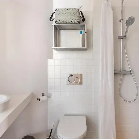 In Historical Alfama ליסבון