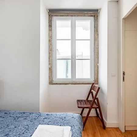 In Historical Alfama Daire Lisboa